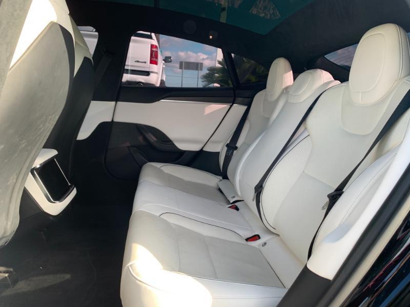 Tesla Model S Long Range 2022