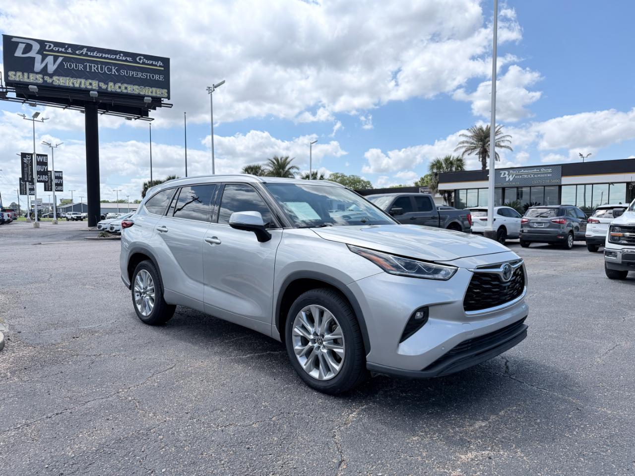 Toyota Highlander Hybrid  2022