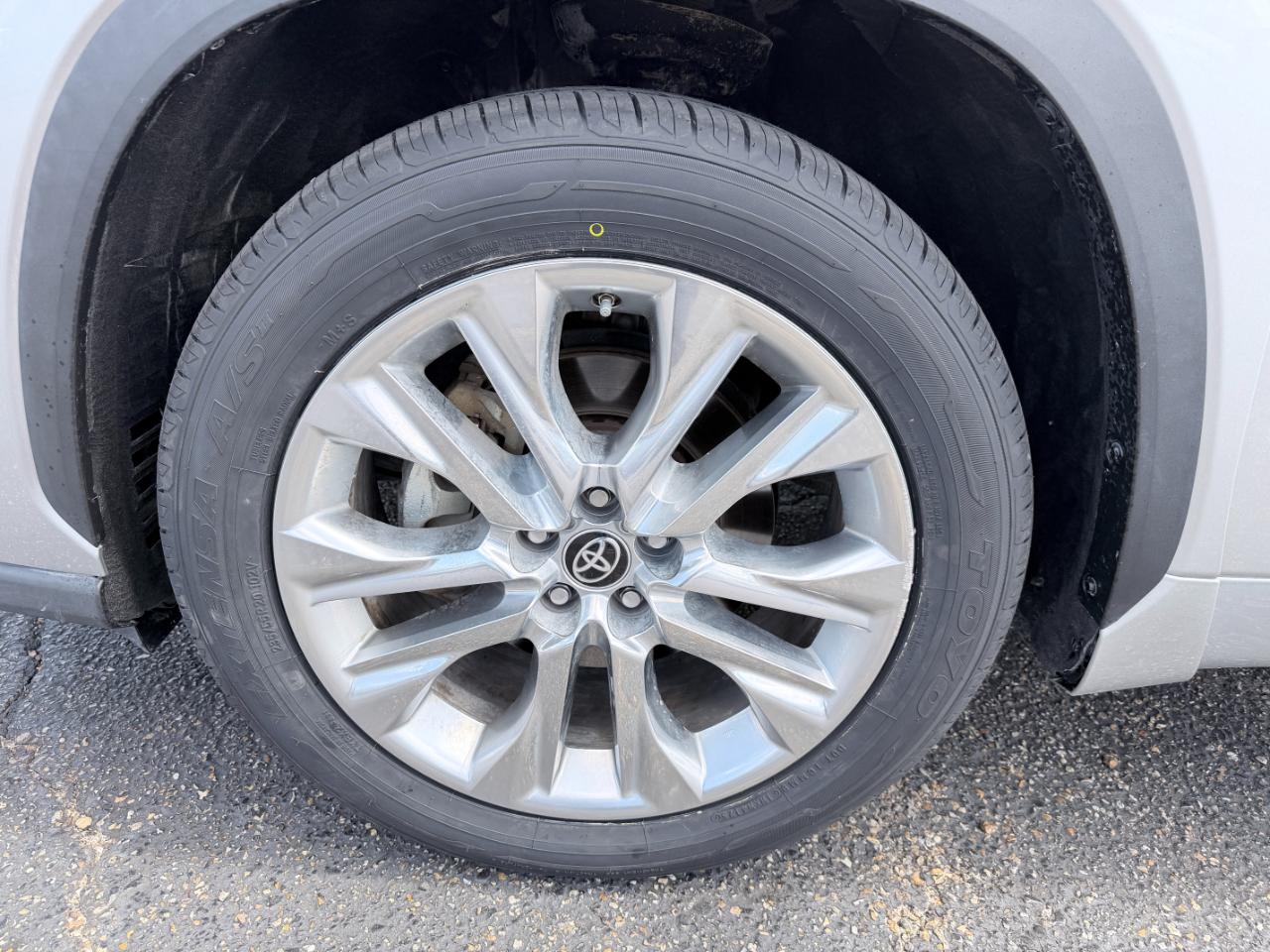 Toyota Highlander Hybrid  2022