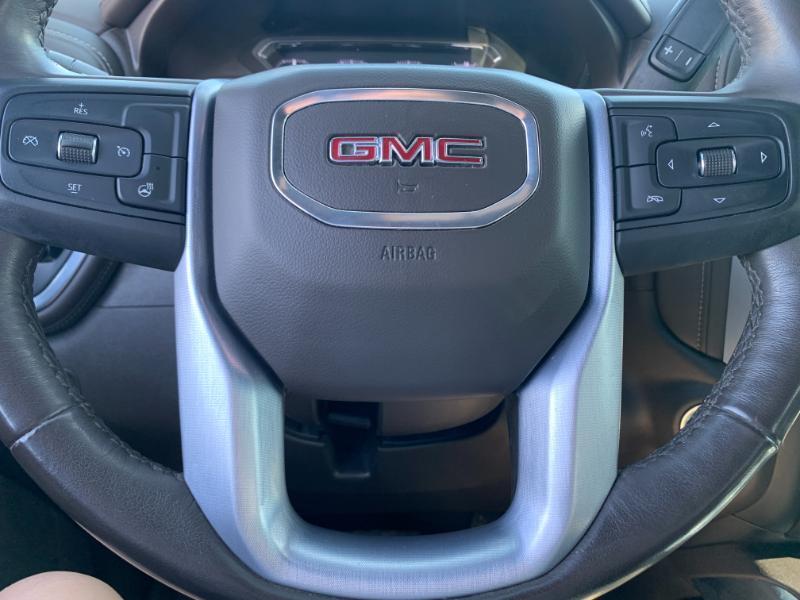 GMC Sierra 1500 SLT Crew Cab 4WD 2020