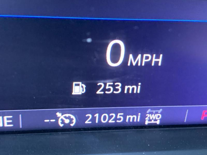 GMC Sierra 1500 SLT Crew Cab 4WD 2020