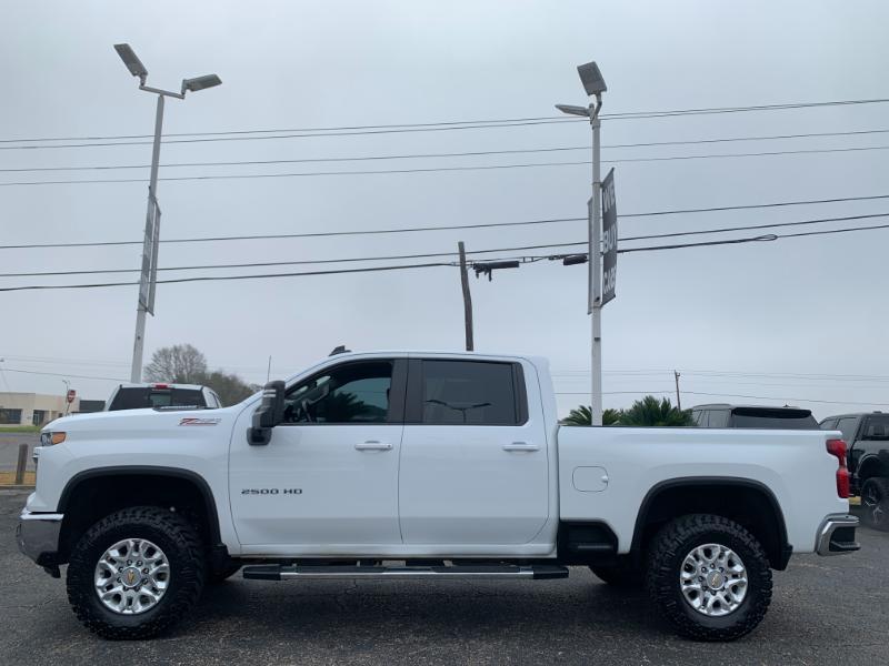 Chevrolet Silverado 2500HD LT Crew Cab 4WD 2024