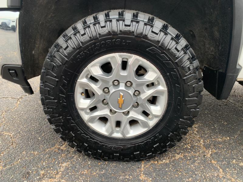 Chevrolet Silverado 2500HD LT Crew Cab 4WD 2024