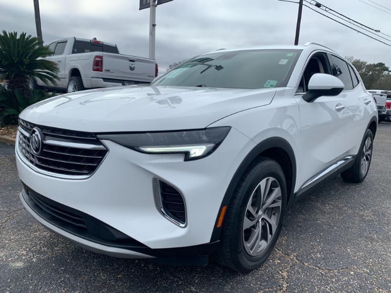 Buick Envision Essense 2023