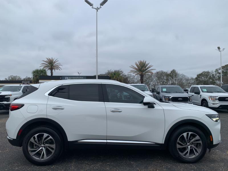 Buick Envision Essense 2023