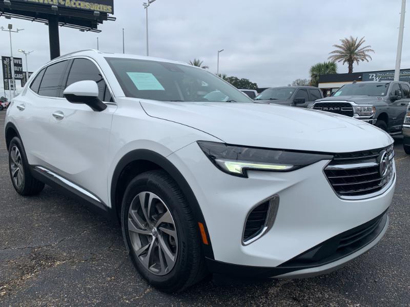 Buick Envision Essense 2023