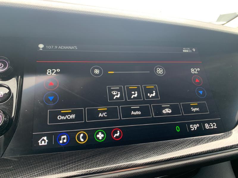 Buick Envision Essense 2023