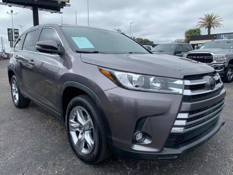 Toyota Highlander Limited FWD V6 2019