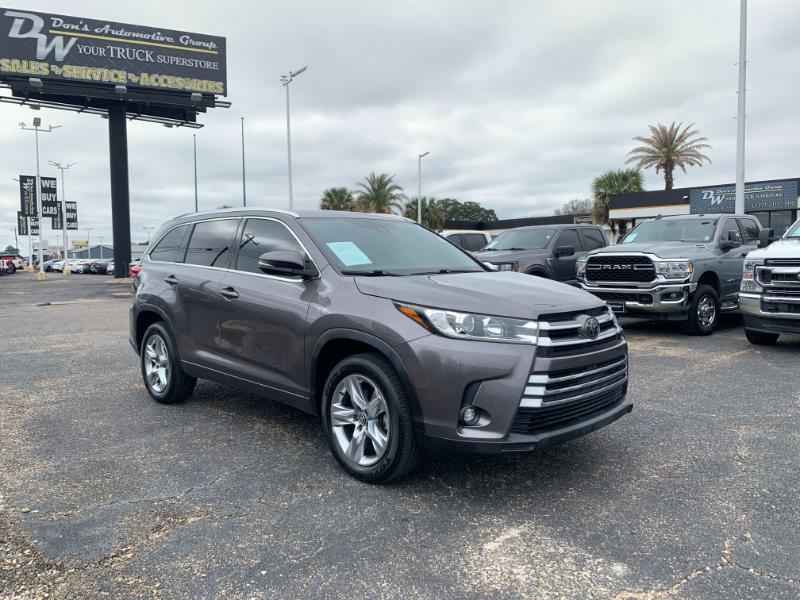 Toyota Highlander Limited FWD V6 2019