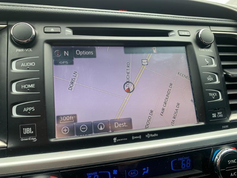 Toyota Highlander Limited FWD V6 2019