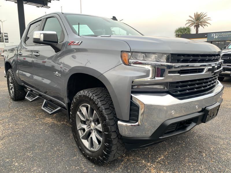 Chevrolet Silverado 1500 Limited LT Crew Cab 4WD 2022