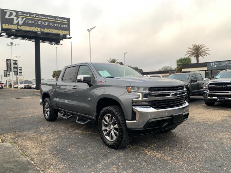 Chevrolet Silverado 1500 Limited LT Crew Cab 4WD 2022