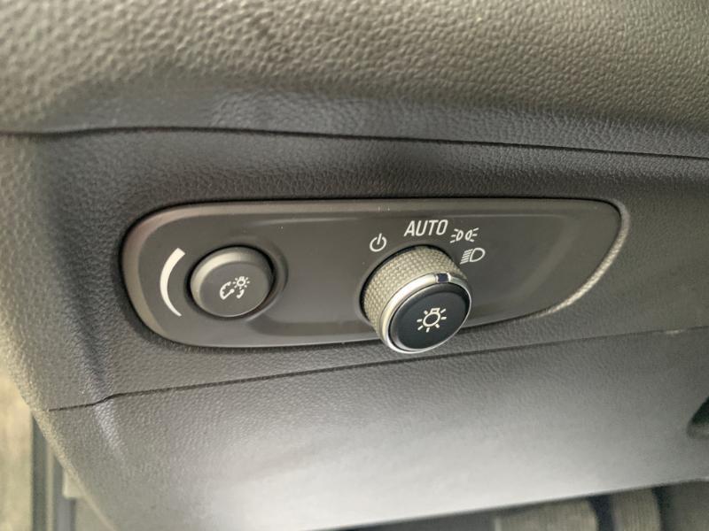 Buick Envision Essense 2023