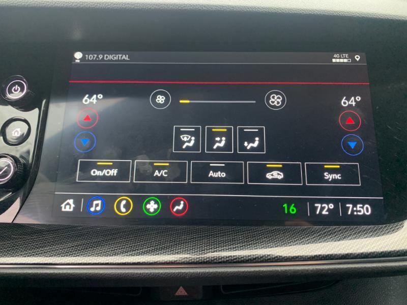 Buick Envision Essense 2023