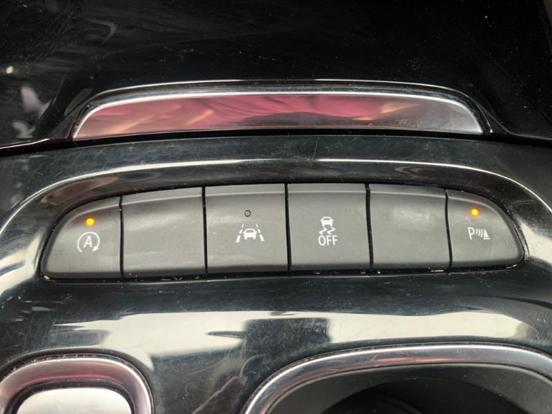 Buick Envision Essense 2023