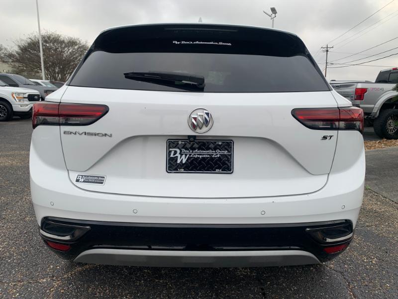 Buick Envision Essense 2023
