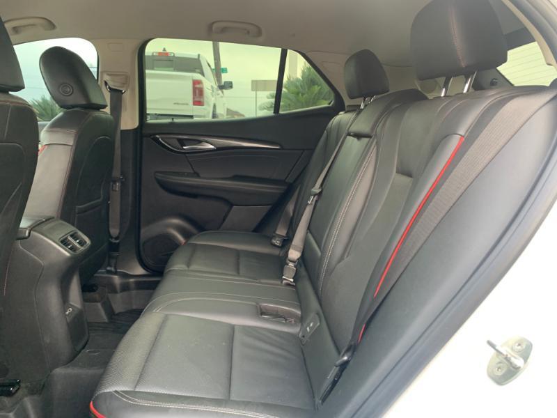 Buick Envision Essense 2023