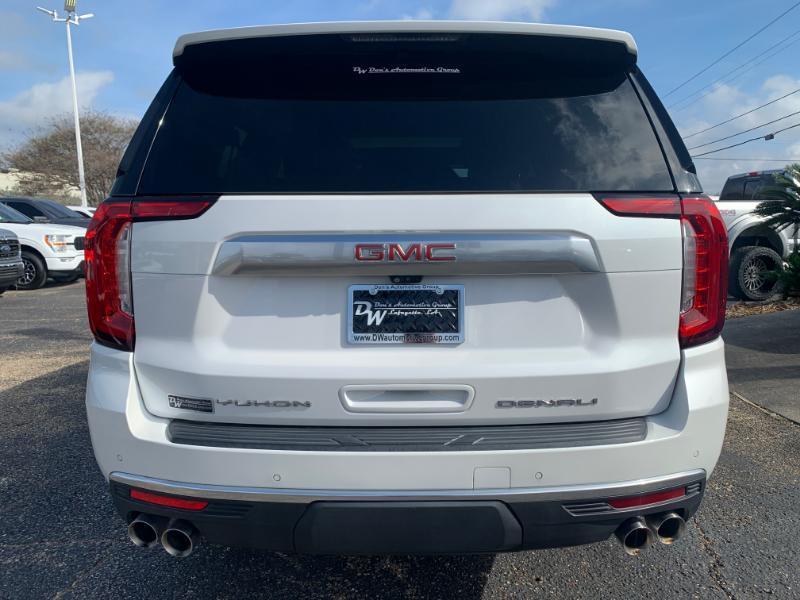GMC Yukon XL Denali 2WD 2022