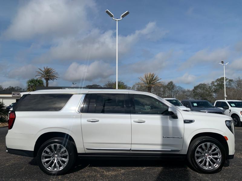 GMC Yukon XL Denali 2WD 2022