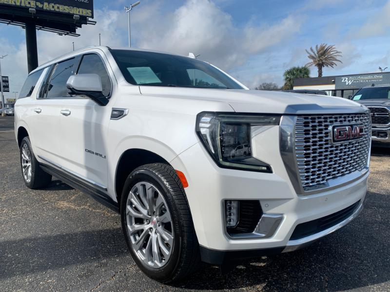 GMC Yukon XL Denali 2WD 2022