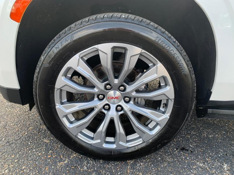 GMC Yukon XL Denali 2WD 2022