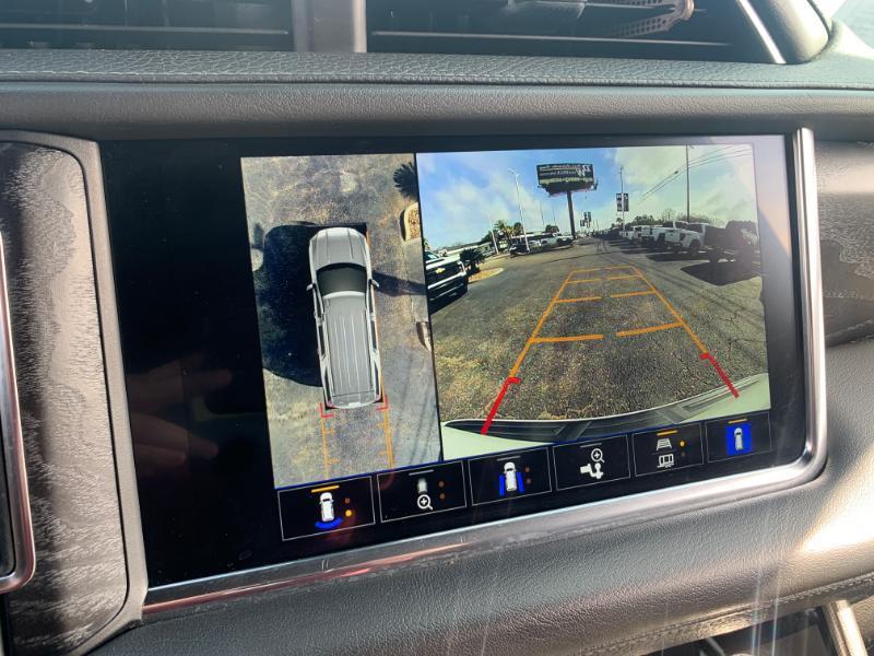 GMC Yukon XL Denali 2WD 2022