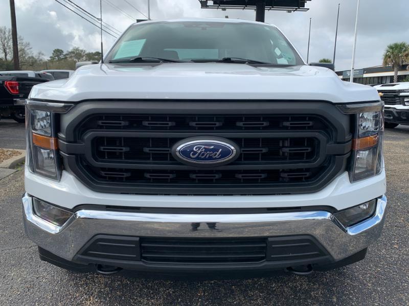 Ford F-150 XL SuperCrew 4WD 2023