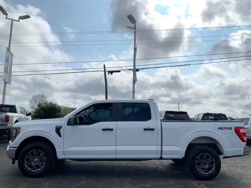 Ford F-150 XL SuperCrew 4WD 2023