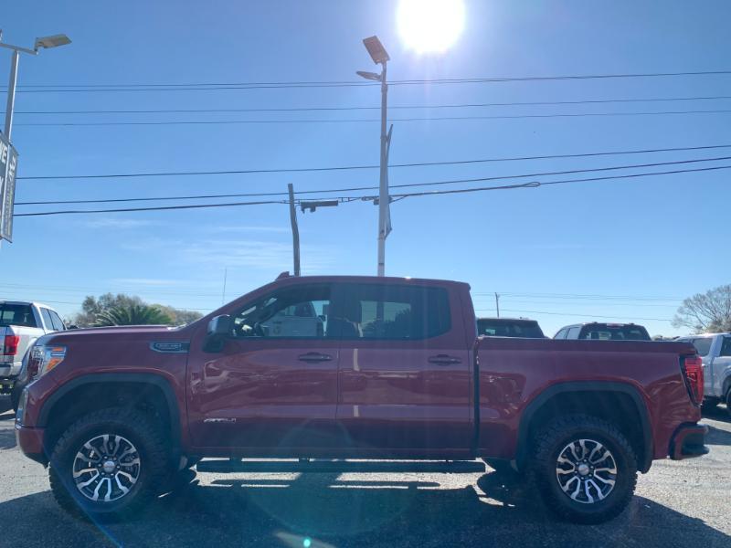 GMC Sierra 1500 AT4 Crew Cab 4WD 2020