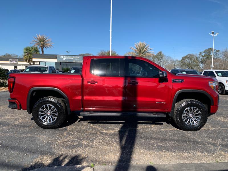 GMC Sierra 1500 AT4 Crew Cab 4WD 2020