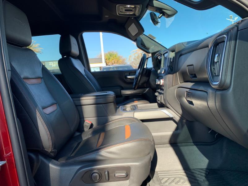 GMC Sierra 1500 AT4 Crew Cab 4WD 2020