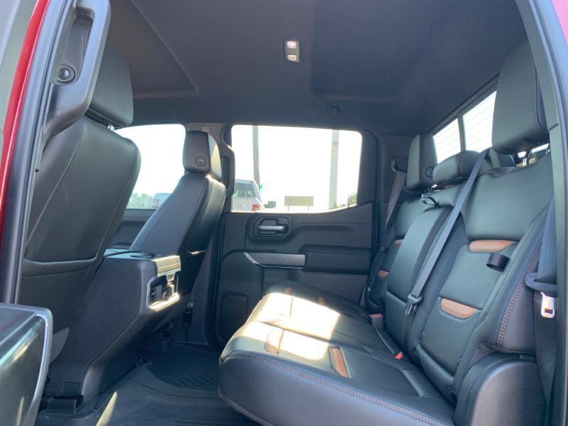 GMC Sierra 1500 AT4 Crew Cab 4WD 2020