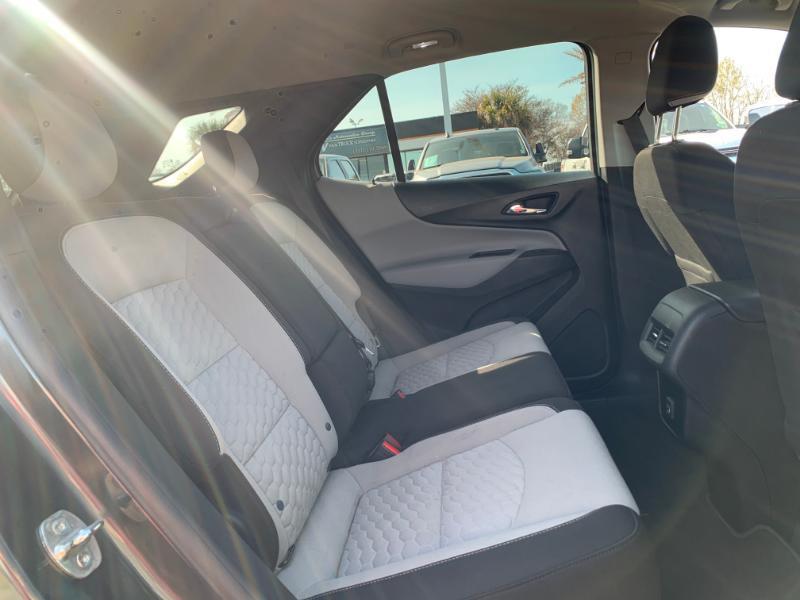 Chevrolet Equinox LS 2WD 2020