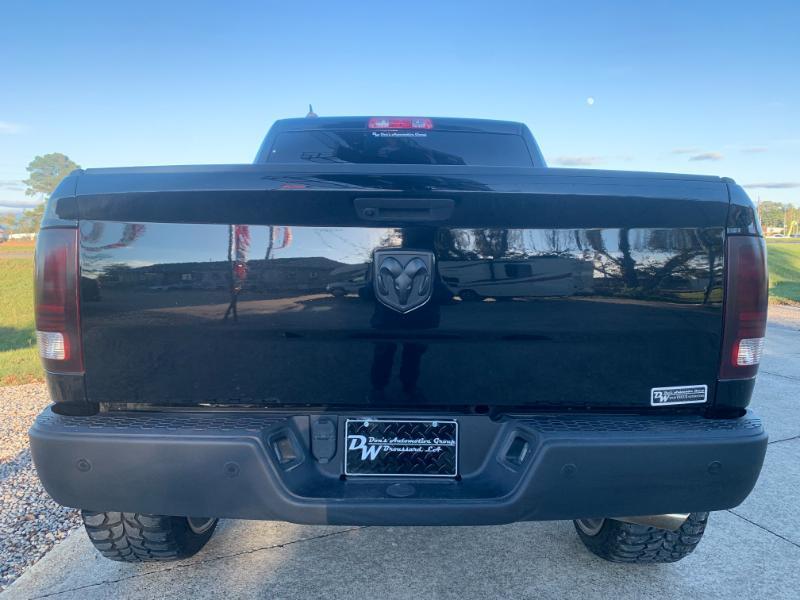 RAM 1500 Classic Tradesman Crew Cab SWB 2WD 2022