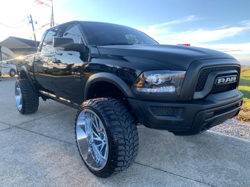 RAM 1500 Classic Tradesman Crew Cab SWB 2WD 2022