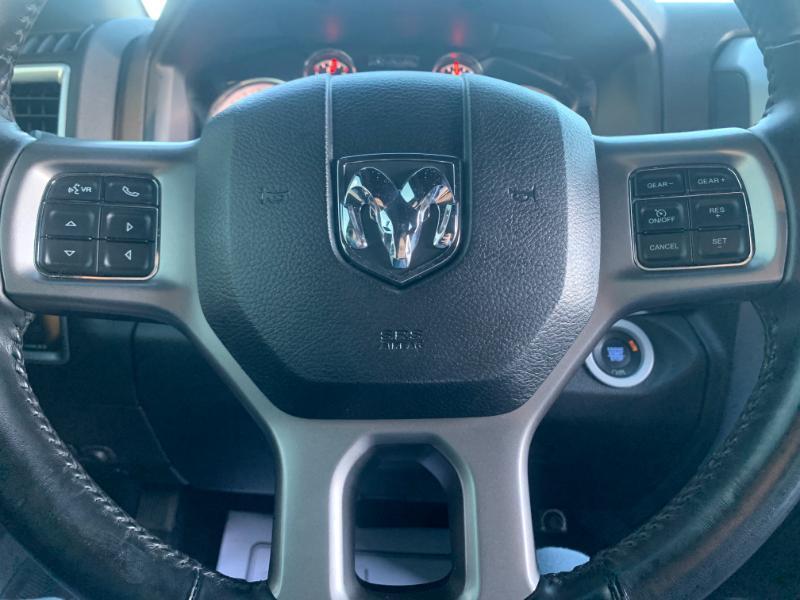 RAM 1500 Classic Tradesman Crew Cab SWB 2WD 2022