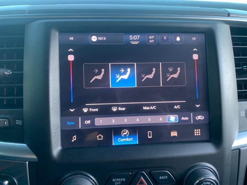 RAM 1500 Classic Tradesman Crew Cab SWB 2WD 2022