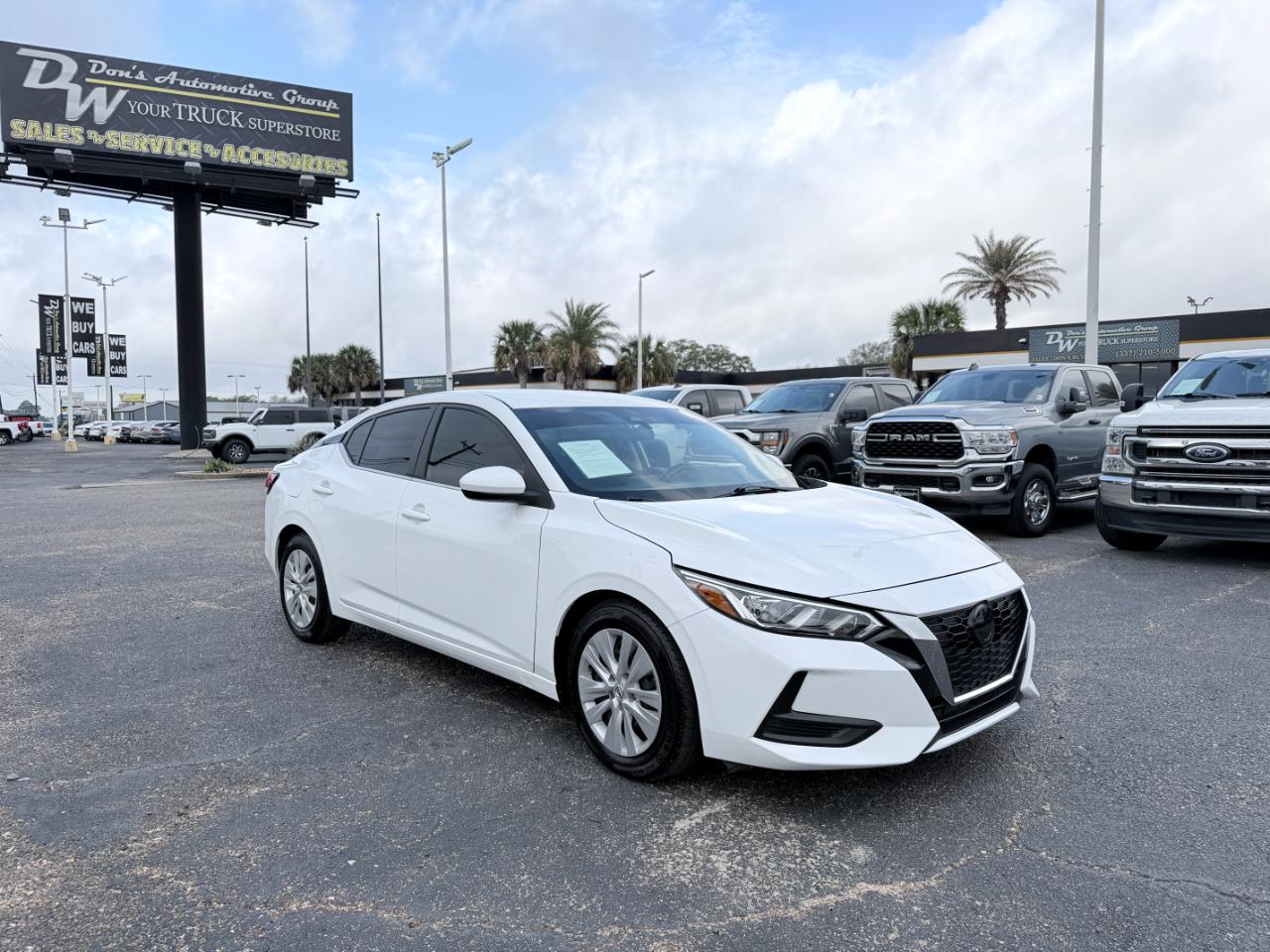 Nissan Sentra S CVT 2022