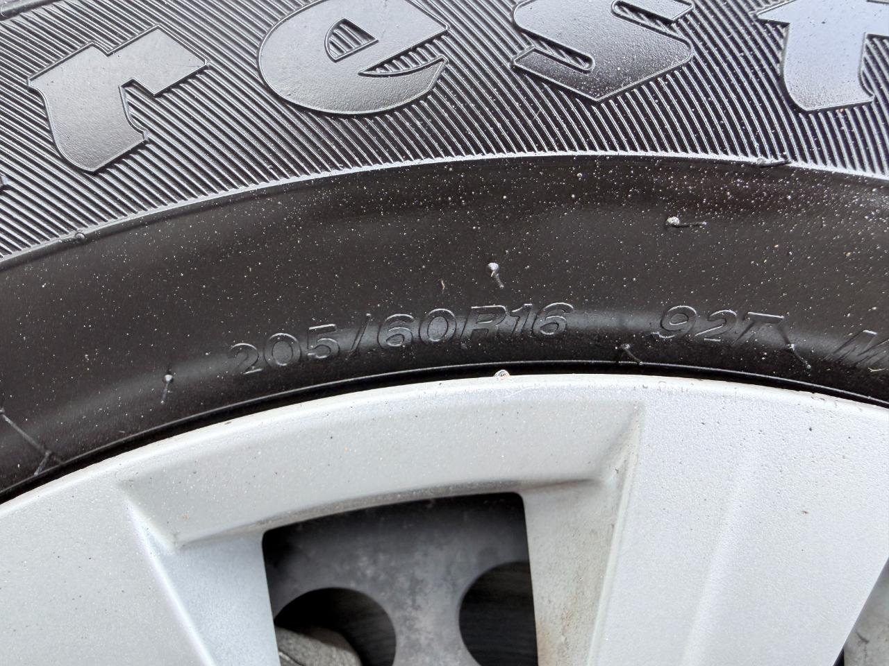 Nissan Sentra S CVT 2022