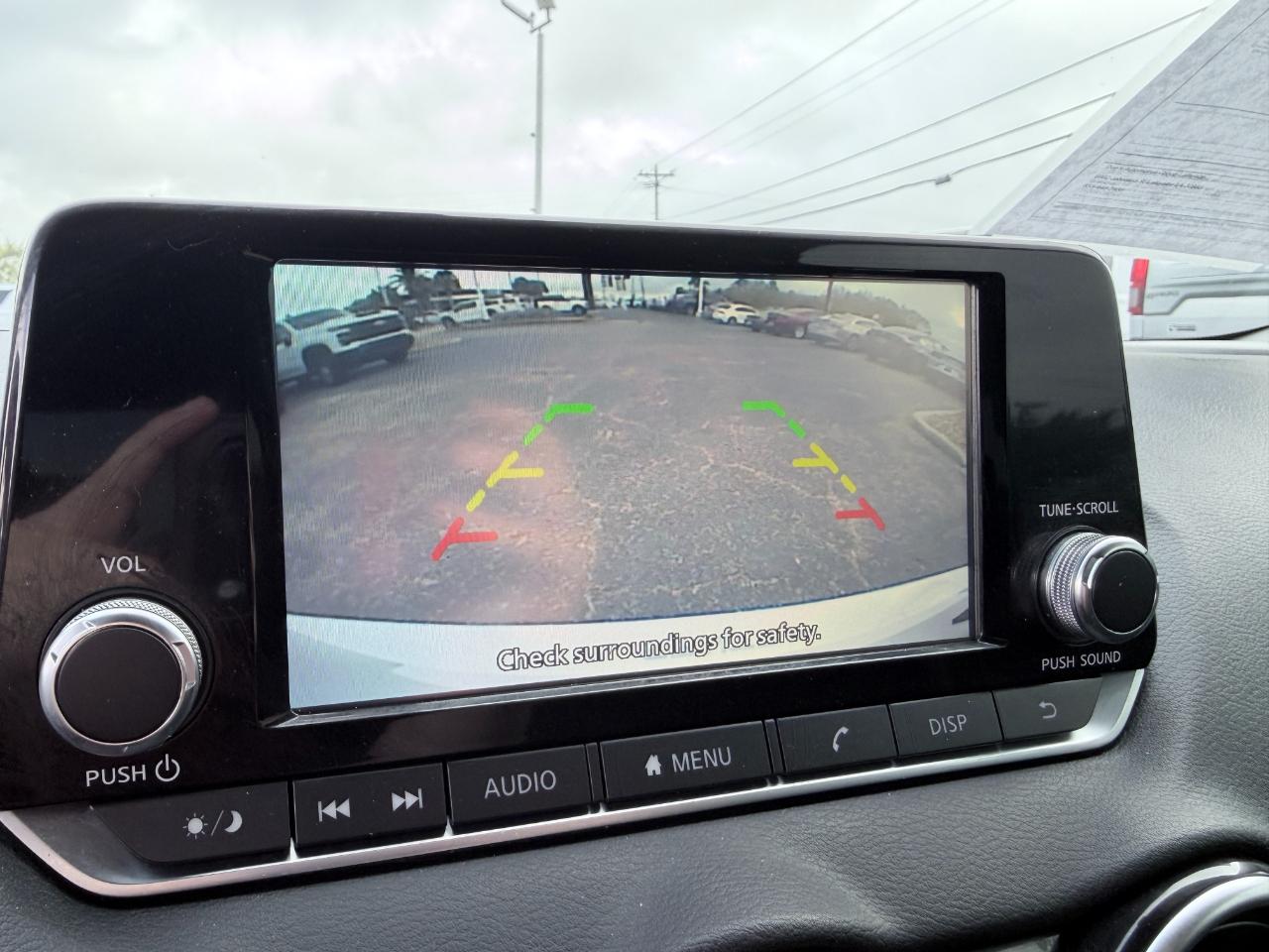 Nissan Sentra S CVT 2022