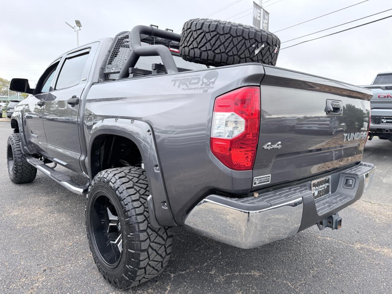 Toyota Tundra 4WD Truck CrewMax 5.7L FFV V8 6-Spd AT TRD Pro (Natl) 2016