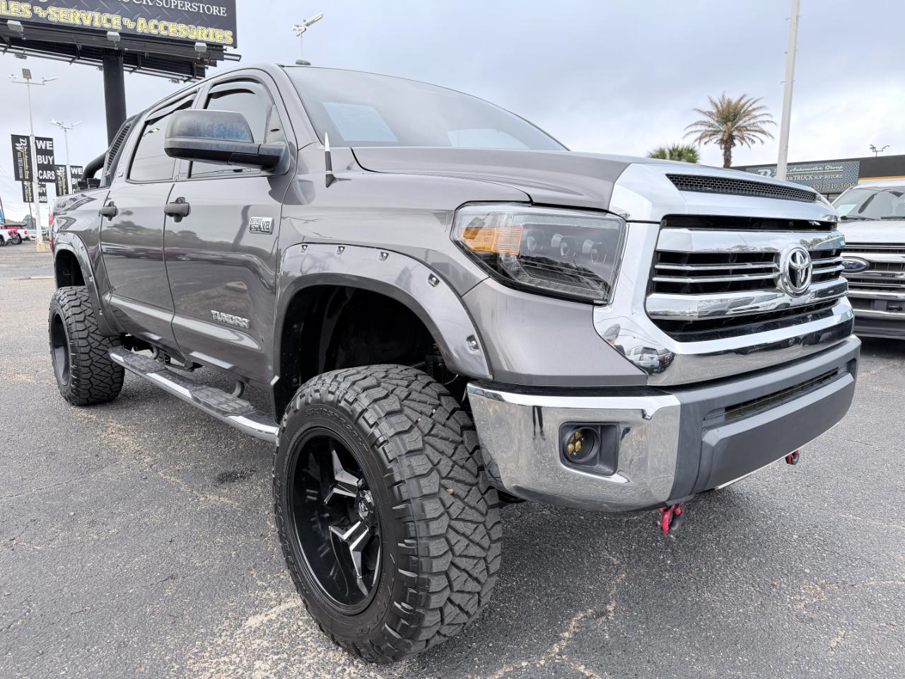 Toyota Tundra 4WD Truck CrewMax 5.7L FFV V8 6-Spd AT TRD Pro (Natl) 2016