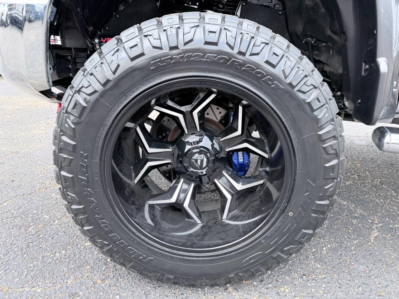 Toyota Tundra 4WD Truck CrewMax 5.7L FFV V8 6-Spd AT TRD Pro (Natl) 2016