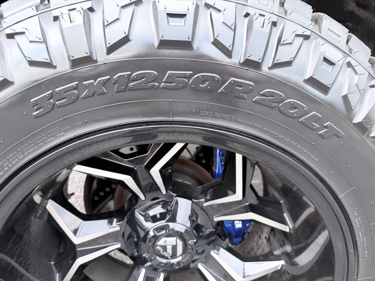 Toyota Tundra 4WD Truck CrewMax 5.7L FFV V8 6-Spd AT TRD Pro (Natl) 2016