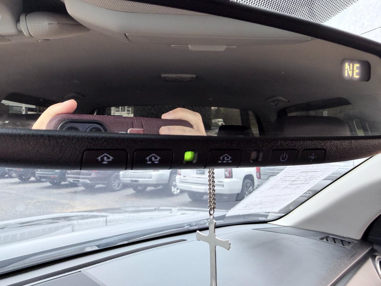 Toyota Tundra 4WD Truck CrewMax 5.7L FFV V8 6-Spd AT TRD Pro (Natl) 2016