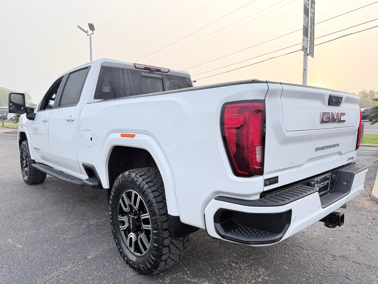 GMC Sierra 2500HD 4WD Crew Cab 159" AT4 2022