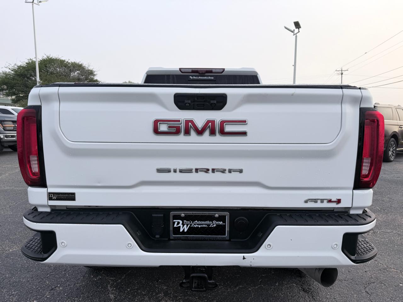 GMC Sierra 2500HD 4WD Crew Cab 159" AT4 2022