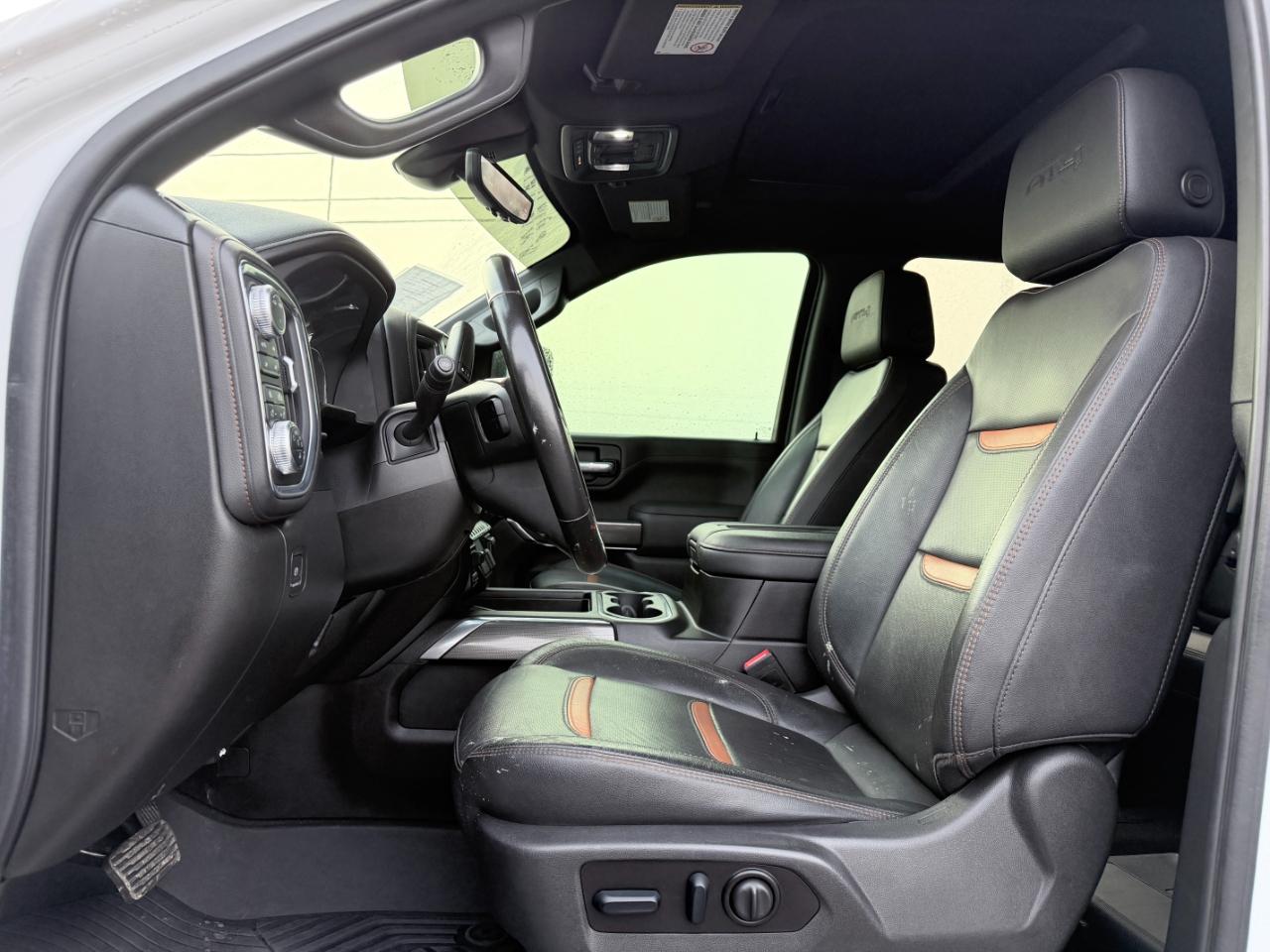 GMC Sierra 2500HD 4WD Crew Cab 159" AT4 2022