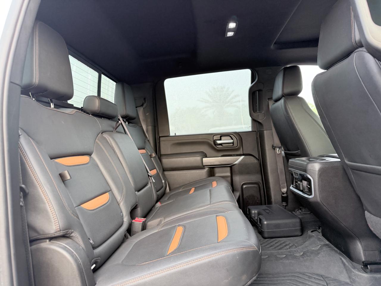 GMC Sierra 2500HD 4WD Crew Cab 159" AT4 2022