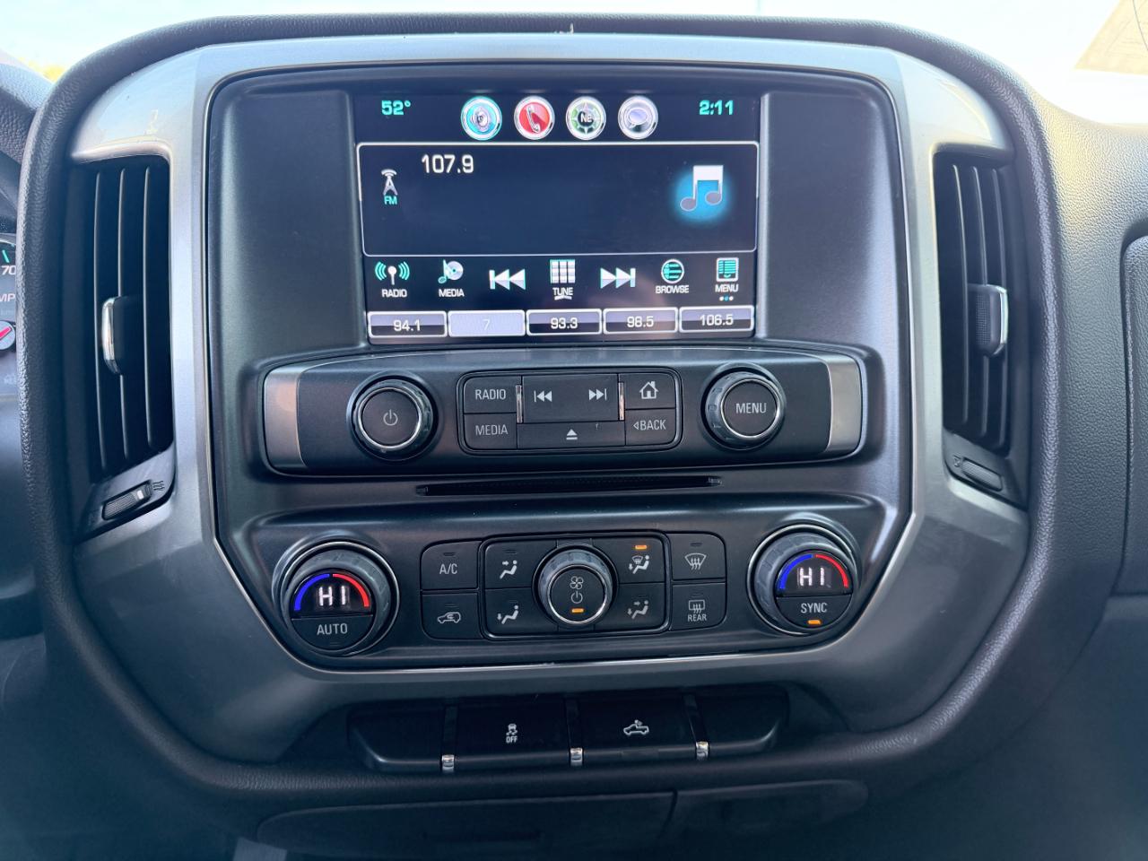 Chevrolet Silverado 1500 2WD Crew Cab 143.5" LT w/1LT 2017